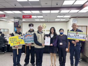 警銀聯手阻詐逾五百萬元 攜手合作護民眾財產安全 6 %E4%BA%8C 26 300x225 1