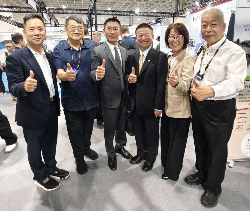 為升攜手國際防務夥伴 推「雷盾」無人機反制系統 強化台灣防衛韌性 34 S 820715523