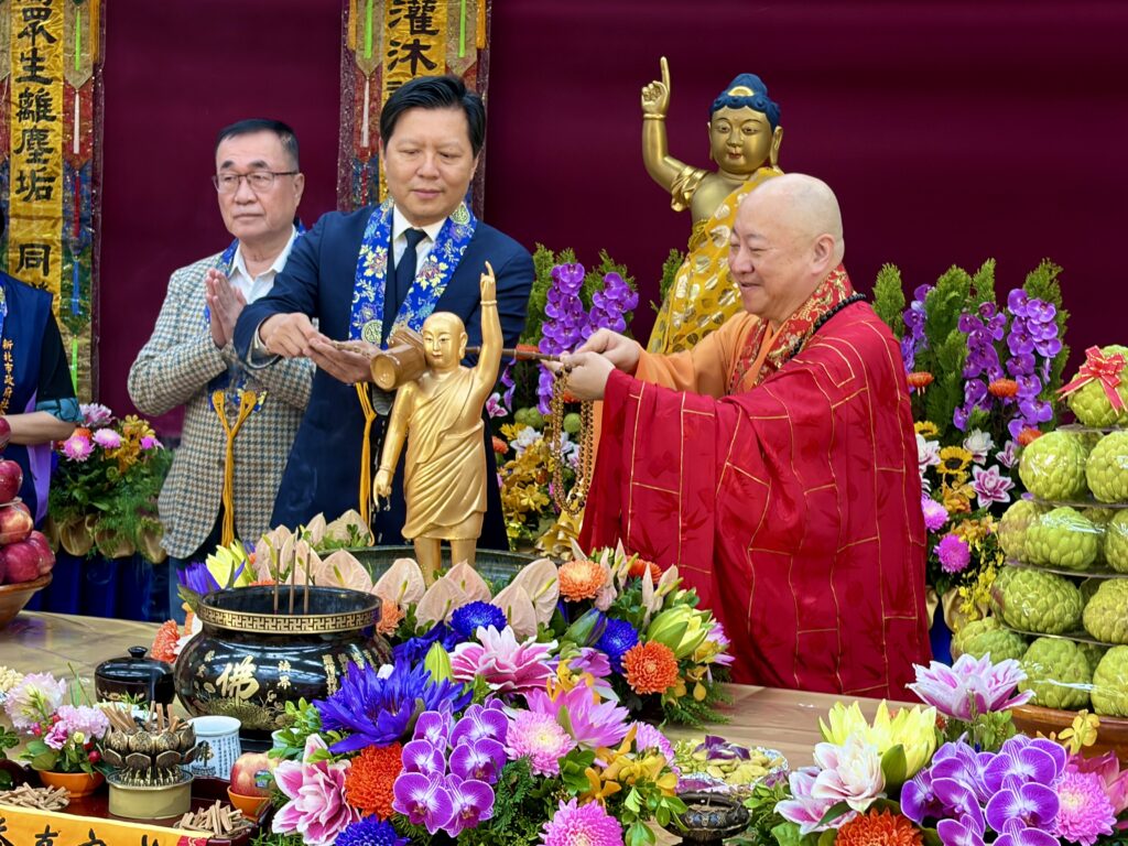 佛曆2570年釋迦牟尼佛聖誕 新北千人共沐佛恩祈福 35 %E5%9C%961 1 1024x768 1