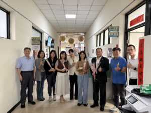 溫馨五月情 警察媽媽辛苦了 29 %E4%BA%94 2 300x225 1