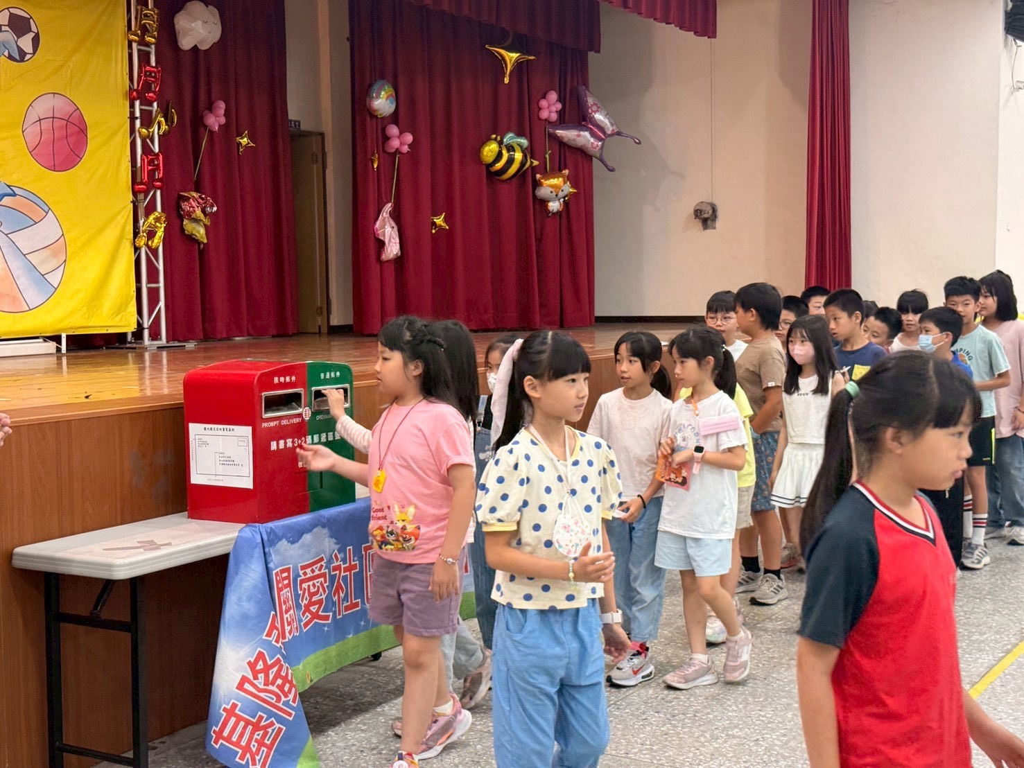 母親節筆墨傳情 暖西國小舉辦「暖絲傳意,馨想事成」活動 6 S 73613367