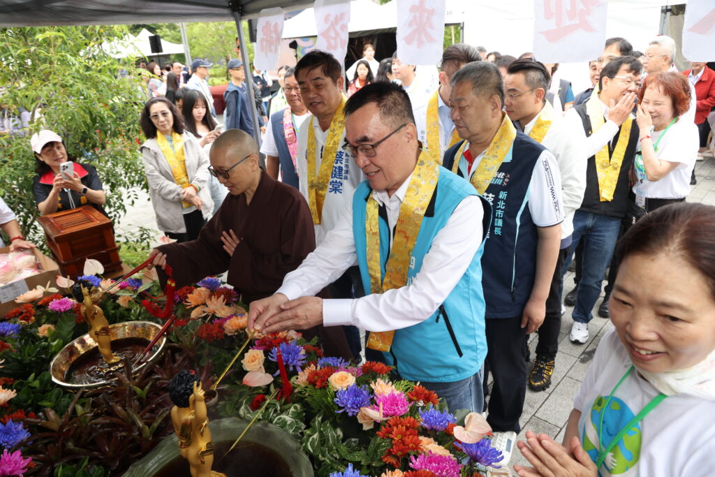 永續親子市集結合浴佛 新北市與靈鷲山攜手「惜惜地球」盼落實環保 20 %E5%9C%961 1 1024x683 1