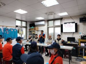 基警前往英仁社區勤宣導 強化里鄰社區安全防護網 63 %E5%9B%9B 8 300x225 1
