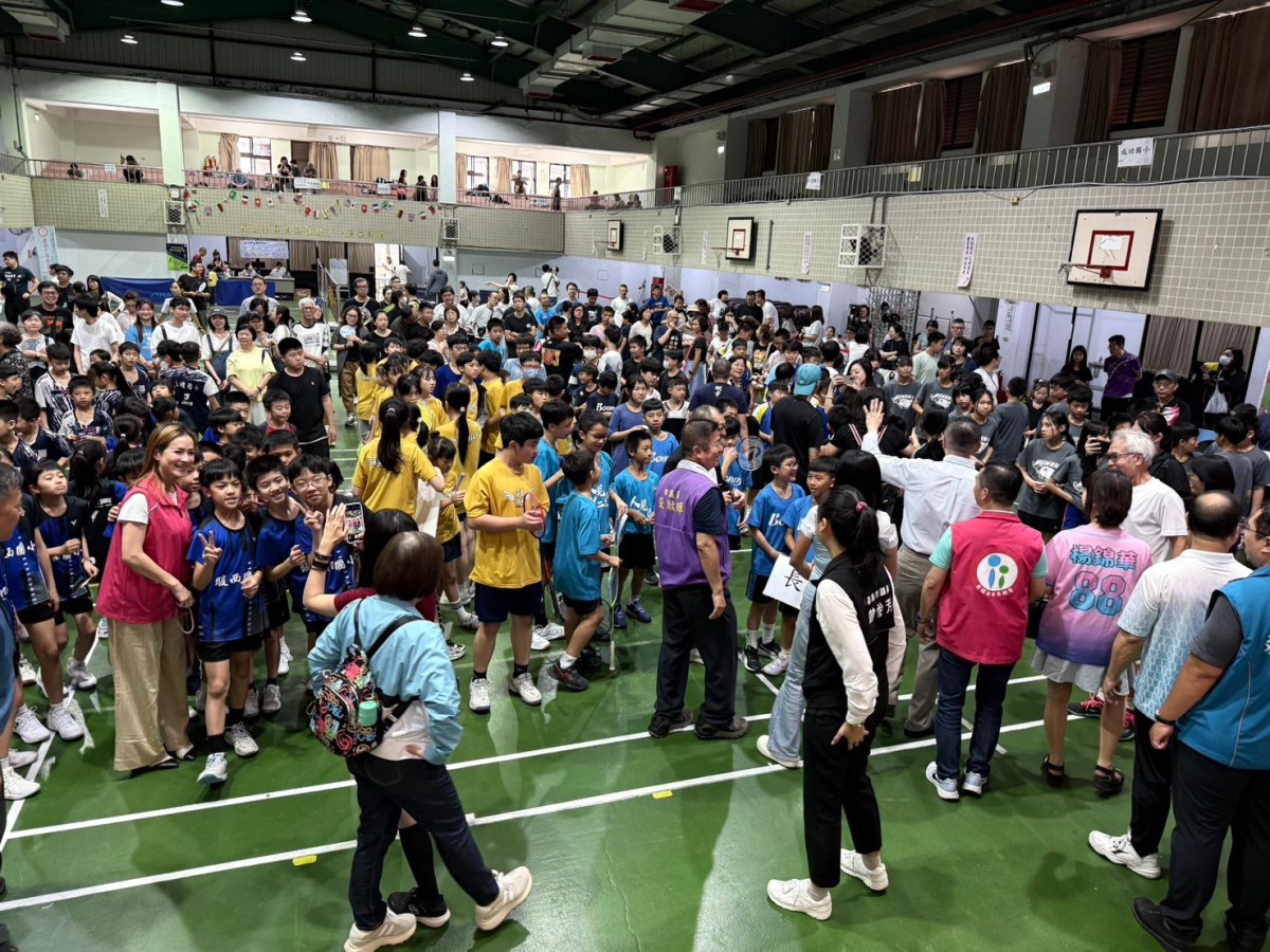 「羽您有愛」羽球邀請賽長興國小開打歡樂滿點 「羽您有愛」羽球邀請賽長興國小開打歡樂滿點
