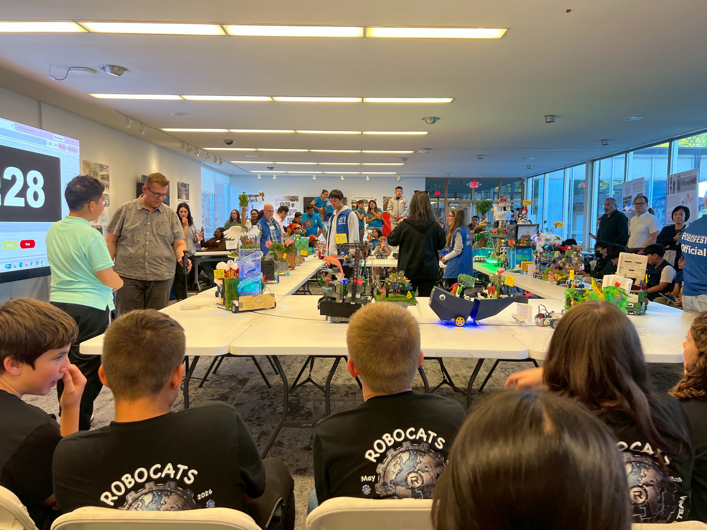 2026 Robofest世界賽台灣代表隊勇奪二金、一銀、一銅及八項大獎 12 line oa chat 260518 003200