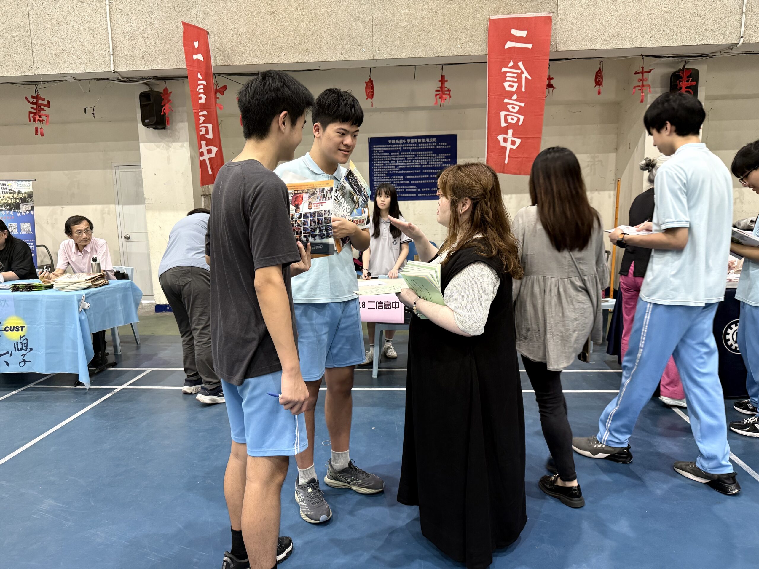 秀峰高中升學博覽會圓滿落幕 學生表現獲肯定 38 3F8532FE 0B49 4D6B 8950 79B751DB92B9 scaled