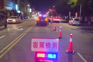 花警秉持毒駕酒駕零容忍 擴大執法量能接連取締依法送辦 9 MEITU 20260526 193750690 300x200 1