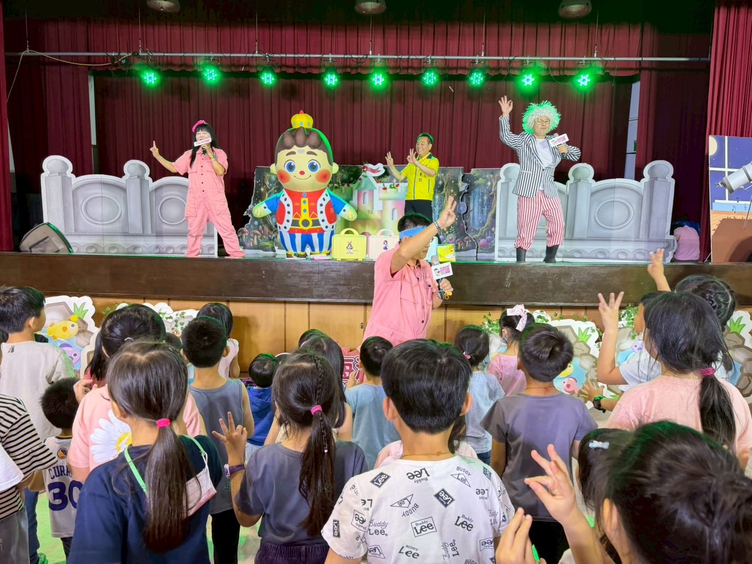 《瘋狂博士奇幻谷》竹山演出 奇幻兒童劇吸引親子同樂 《瘋狂博士奇幻谷》竹山演出 奇幻兒童劇吸引親子同樂