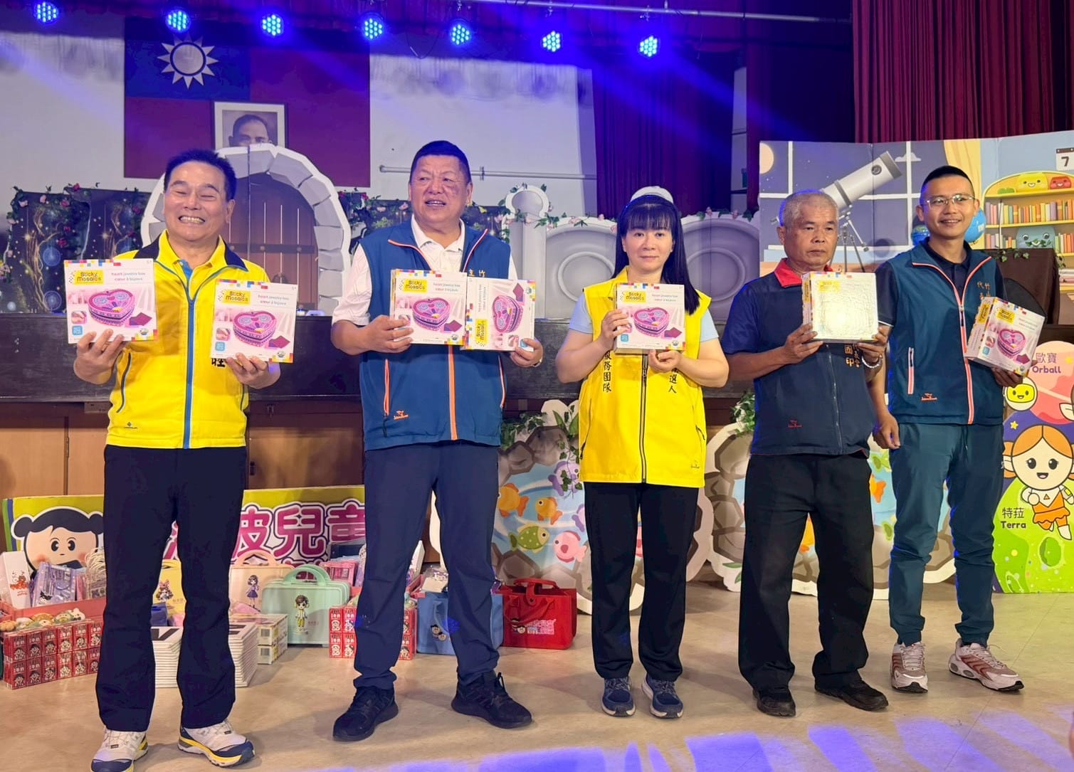 《瘋狂博士奇幻谷》竹山演出 奇幻兒童劇吸引親子同樂 《瘋狂博士奇幻谷》竹山演出 奇幻兒童劇吸引親子同樂