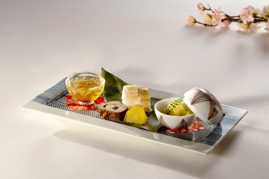 關西名物「近江牛壽喜燒」登台 台北老爺攜大阪日航酒店推六地限定美味 前菜集結酸、甜、鹹多重風味,呈現關西料理細膩的味覺層次。(圖/台北老爺酒店提供)