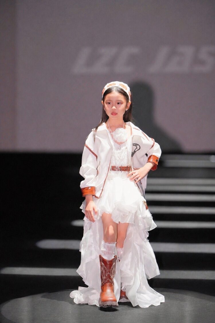 從舞台表現到美學教育「第四屆亞太兒童時裝周」以童裝走秀呈現新世代兒童自信與風格
第四屆亞太兒童時裝周以童裝走秀呈現新世代兒童自信與風格。(圖/亞太兒童時裝周 提供)