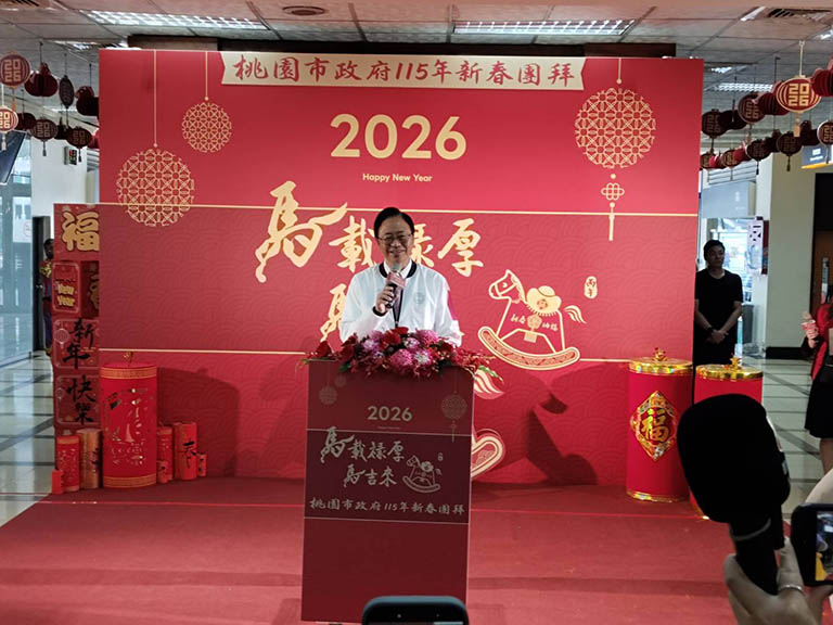 桃市府舉行新春團拜 張善政市長定調穩健前行 桃市府舉行新春團拜 張善政市長定調穩健前行