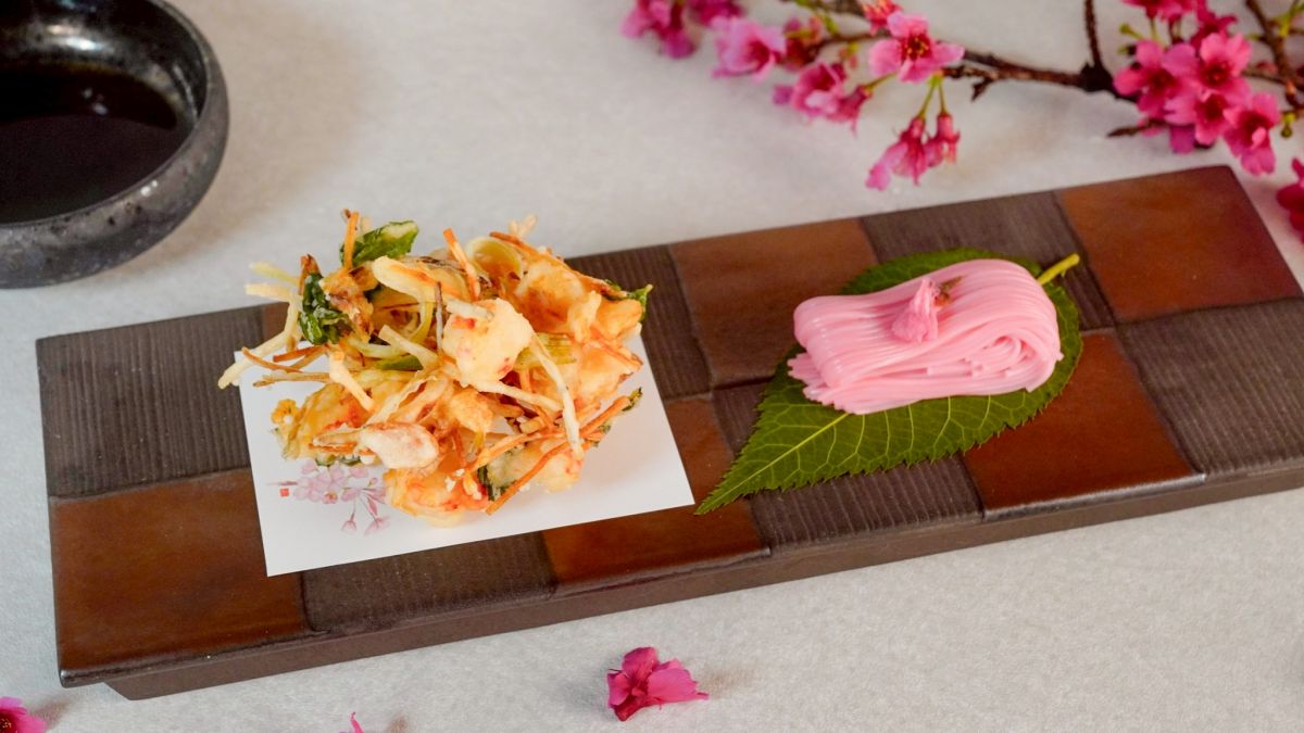 懂吃老饕必修課!莞固和食還原正統關西「春懷石」 八道菜序演繹一期一會的極致旨味 圖/菜單設計跳脫了粗暴的食材堆疊,轉而追求「一期一會」的極致和諧。每一道菜的呈現,皆精準捕捉了櫻花從初綻到盛開的流動時光。(莞固和食 提供)