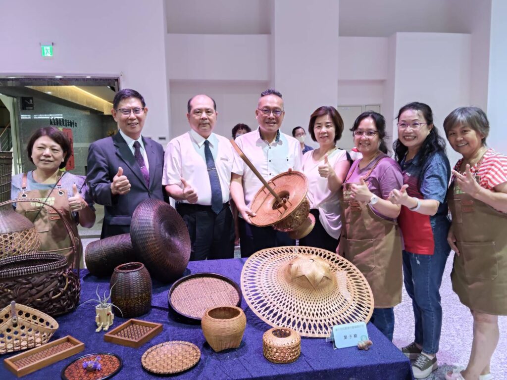 藝起竹夢趣 臺中地區農會竹藝編織成果展展現精湛手工技藝 1 113053