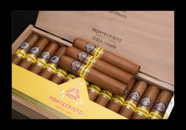 HABANOS, S.A. 在西班牙首次向世界展示 MONTECRISTO WIDE EDMUNDO HABANOS, S.A. 在西班牙首次向世界展示 MONTECRISTO WIDE EDMUNDO