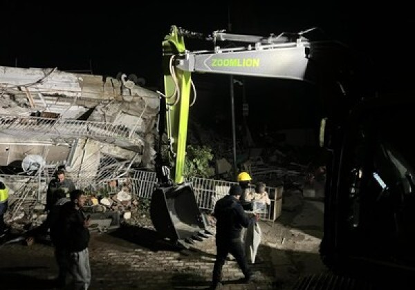 新華絲路:中聯重科派救援隊協助土耳其地震災區哈塔伊救援工作 新華絲路:中聯重科派救援隊協助土耳其地震災區哈塔伊救援工作