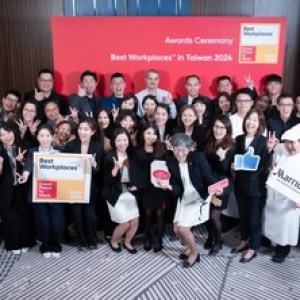 從「我們」到「所有人」:多元、平等與包容 從「我們」到「所有人」:多元、平等與包容