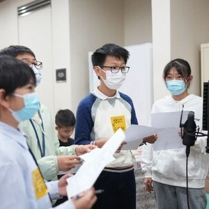 青年廣場與藝術家「一起創作.分享藝術」 青年廣場與藝術家「一起創作.分享藝術」