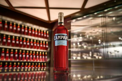 Campari 推出以米蘭為靈感的標誌性新酒瓶,向其家鄉致敬 Campari 推出以米蘭為靈感的標誌性新酒瓶,向其家鄉致敬