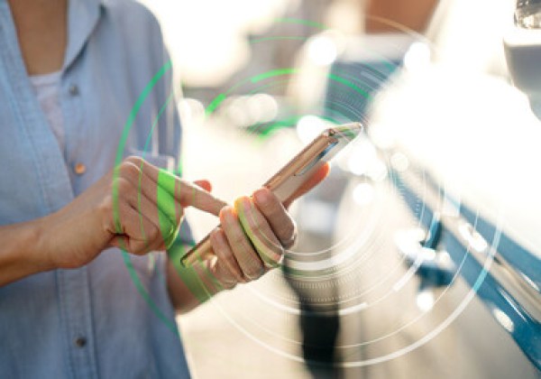 DEKRA德凱成為全球首批Car Connectivity Consortium汽車連接聯盟授權實驗室,助力移動方式變革 DEKRA德凱成為全球首批Car Connectivity Consortium汽車連接聯盟授權實驗室,助力移動方式變革