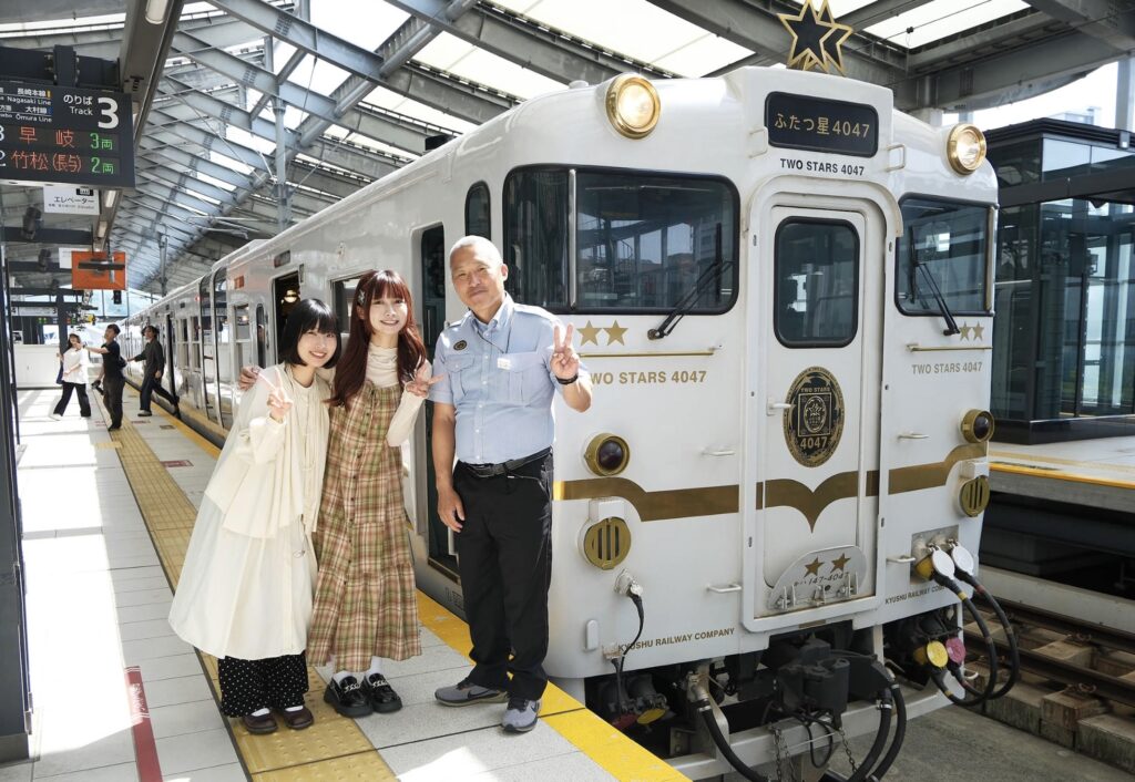 威! 木曜4推手發車 全球首例雙星4047 LIVE SESSION登場 5 %E4%B8%8B%E5%8D%885.44 2025 9 25%E7%9A%84%E5%BD%B1%E5%83%8F