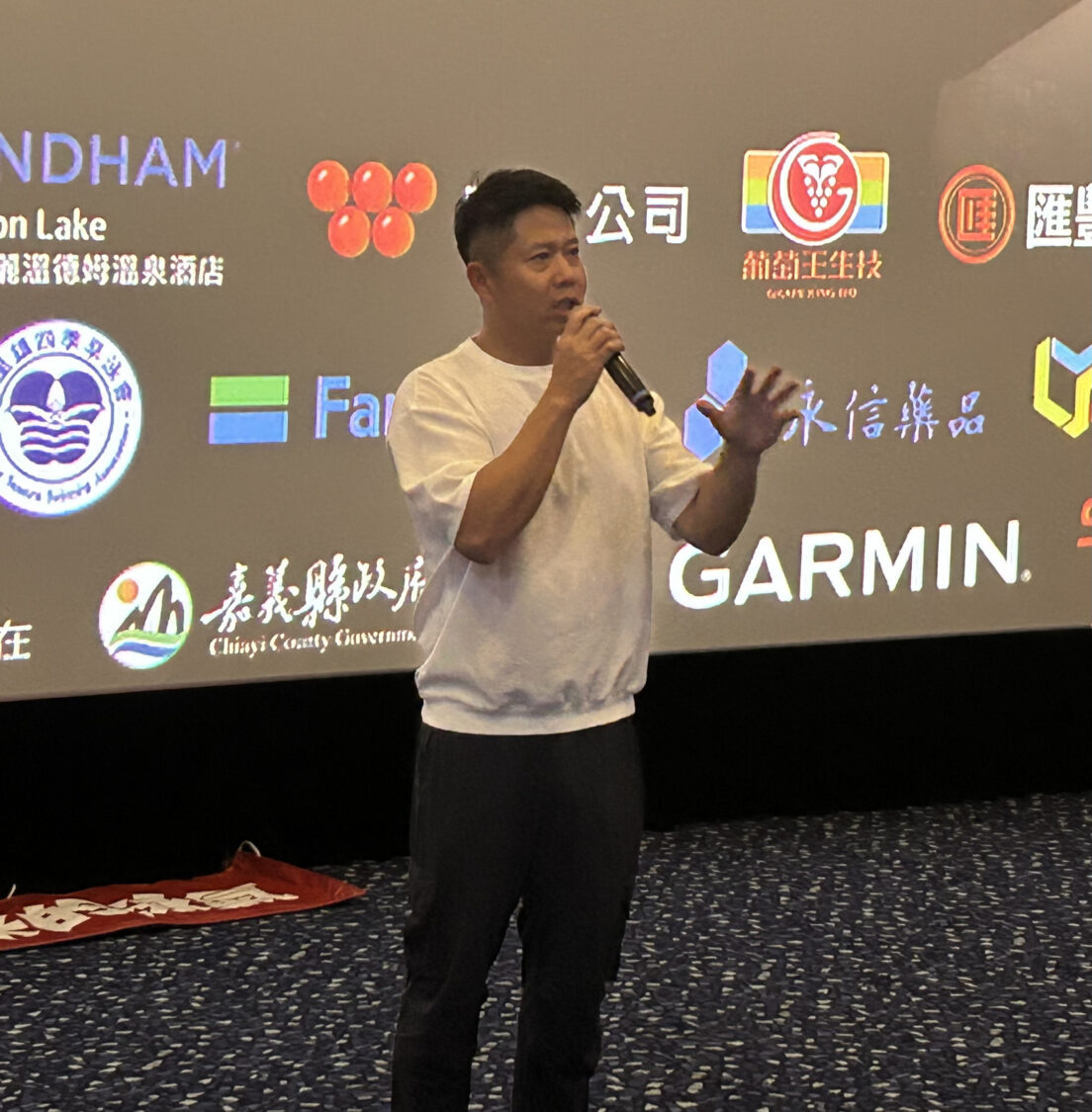 勵志國片《突破:三千米的泳氣》暖心上映 桃園市中壢家長會長協會辦包場邀親子共賞 | 索引新聞 INDEX News 理事長黃崇真希望透過這部電影帶給小朋友面對困難的勇氣。(記者翻攝)