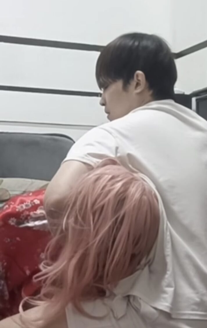 「以武止惡」真實上演 陳勇正勇敢出手阻止疑似投藥男子 | 索引新聞 INDEX News 聚會現場驚險一刻!陳勇正果斷出手,以格鬥技巧壓制疑似欲投藥男子,成功阻止危害,讓事件安全化解。(圖/當事人提供)