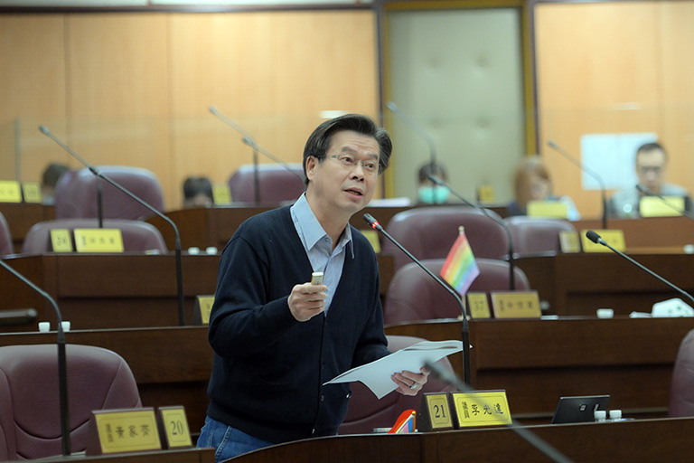 重視交通安全與執法公平 李光達議員促改善警察勤務態度 重視交通安全與執法公平 李光達議員促改善警察勤務態度