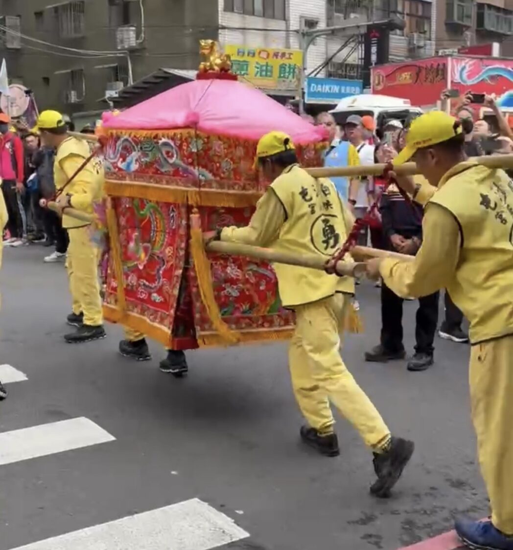 北辰宮48週年遶境祈福 白沙屯媽祖聖駕贊境萬人迎香 北辰宮48週年遶境祈福,白沙屯媽祖聖駕贊境萬人迎香。(圖/記者澄石翻攝)