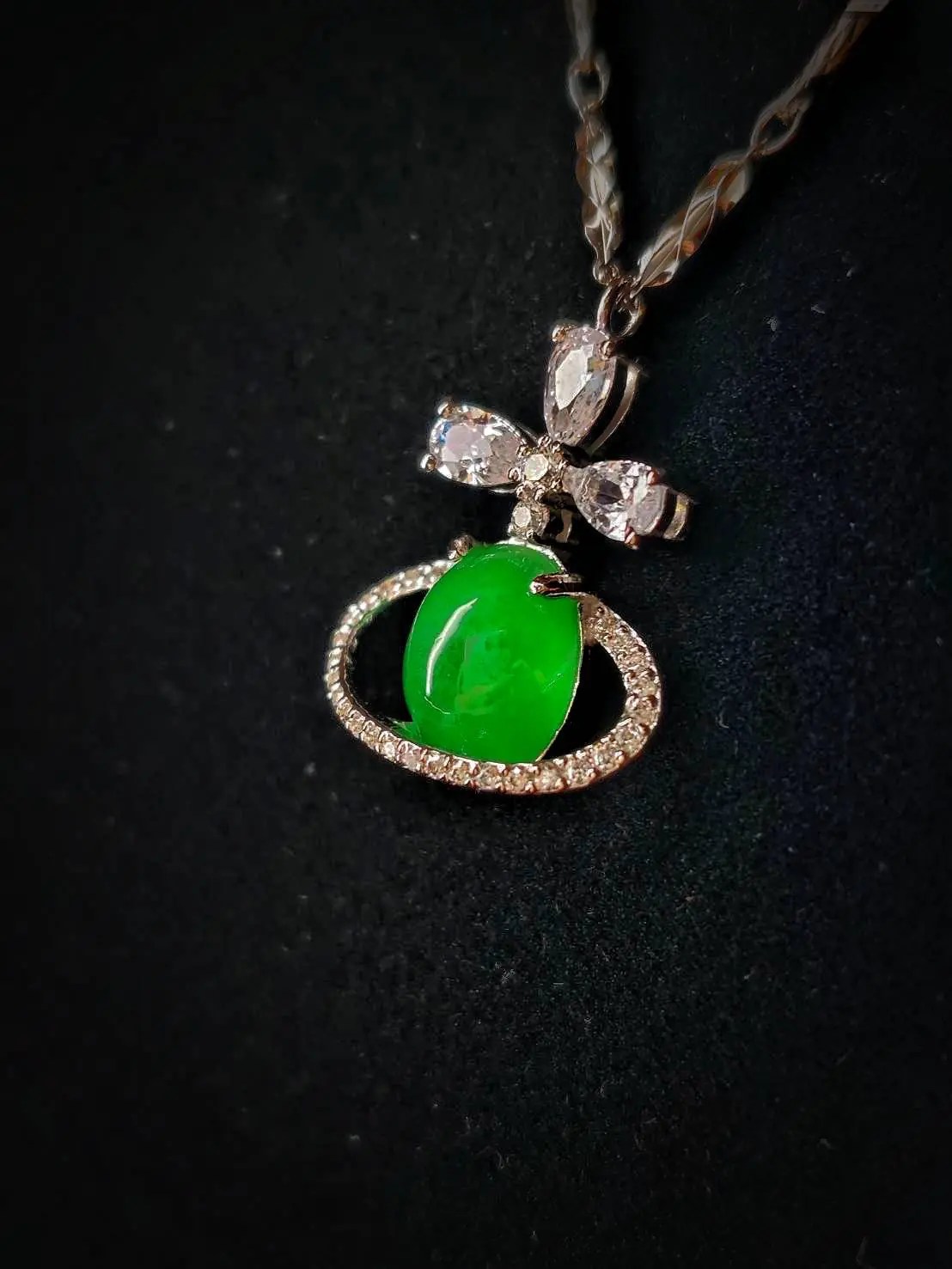 科學與藝術交會的品牌敘事 方可成博士帶領「朗色林科技」聚焦材料研發與跨域應用 科學與藝術交會的品牌敘事 方可成博士帶領「朗色林科技」聚焦材料研發與跨域應用