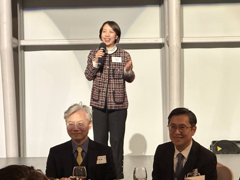 李姸慧出席僑臺商健康講座推廣臺灣優質醫療 李姸慧出席僑臺商健康講座推廣臺灣優質醫療