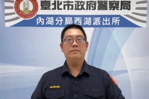 暖警助迷途失智婦人 內湖警細心守護長者安全 11 %E5%BB%96%E5%81%89%E7%BF%94