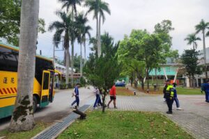 玉里警長開學日率隊護童 強化校安與識詐反毒宣導 28 MEITU 20260223 162222090