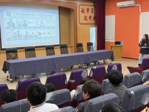 不讓學子青春變灰暗 基警傳授婦幼人身安全法律概念 8 三 59