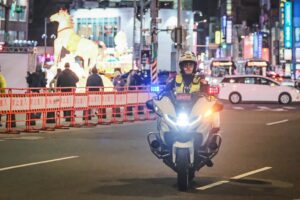 紅藍閃燈點亮安全路 科技鷹眼全方位守護 20 MEITU 20260226 180314738