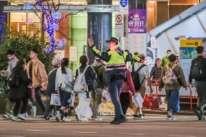 紅藍閃燈點亮安全路 科技鷹眼全方位守護 21 MEITU 20260226 180339036