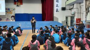 基警少年隊深入校園推動法治教育宣導 提升學生守法觀念 45 一 30
