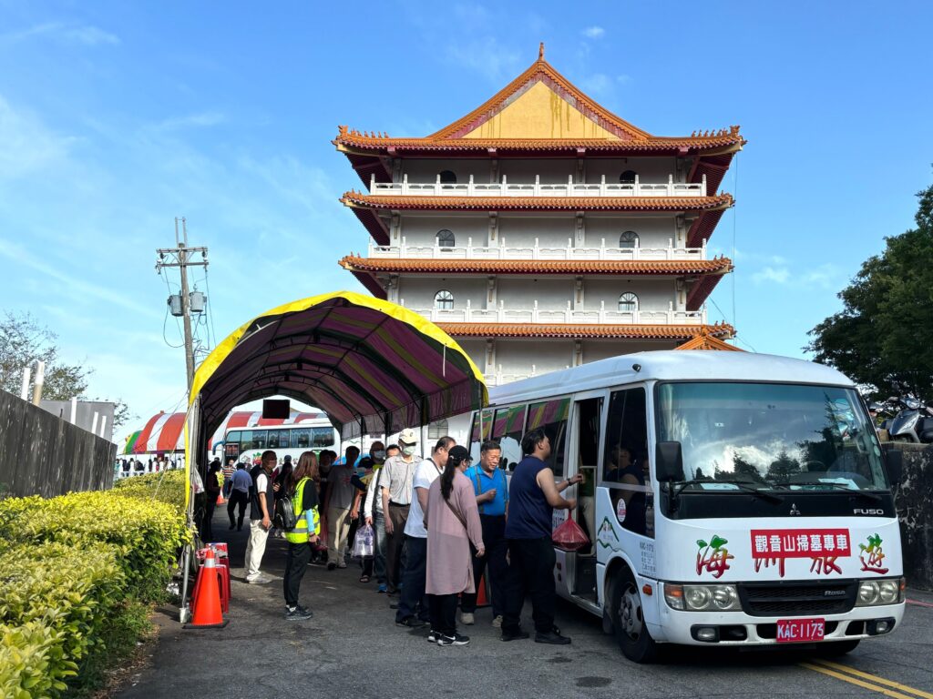 清明掃墓更便利 中市5區免費接駁提前上路 26 %E6%B8%85%E6%98%8E%E6%8E%83%E5%A2%93%E6%9B%B4%E4%BE%BF%E5%88%A9 %E5%8F%B0%E4%B8%AD%E5%B8%825%E5%8D%803%E6%9C%8814%E6%97%A5%E8%B5%B7%E5%85%8D%E8%B2%BB%E6%8E%A5%E9%A7%81%E6%9C%8D%E5%8B%99%E4%B8%8A%E8%B7%AF