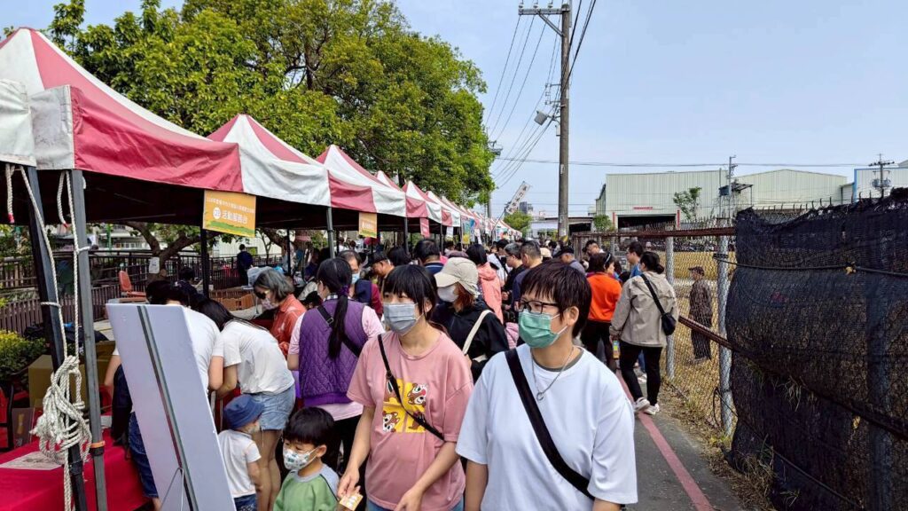 中市大雅小麥麵食文化節熱鬧登場 「麥鄉人」探索金黃麥田美景 52 502571