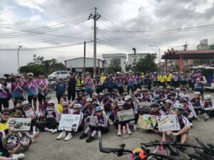 單車環臺熱血行經玉里 警前進休息站 強化防詐與交通安全 25 %E4%B8%89 24