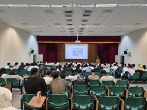 單車環臺熱血行經玉里 警前進休息站 強化防詐與交通安全 27 %E4%BA%94 7