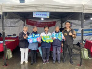 基警前進兒童嘉年華 寓教於樂提升防詐意識 29 一 10