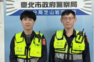 女子情緒失控持美工刀爆哭 士林警機警奪刀送醫阻悲劇 36 MEITU 20260404 110321727
