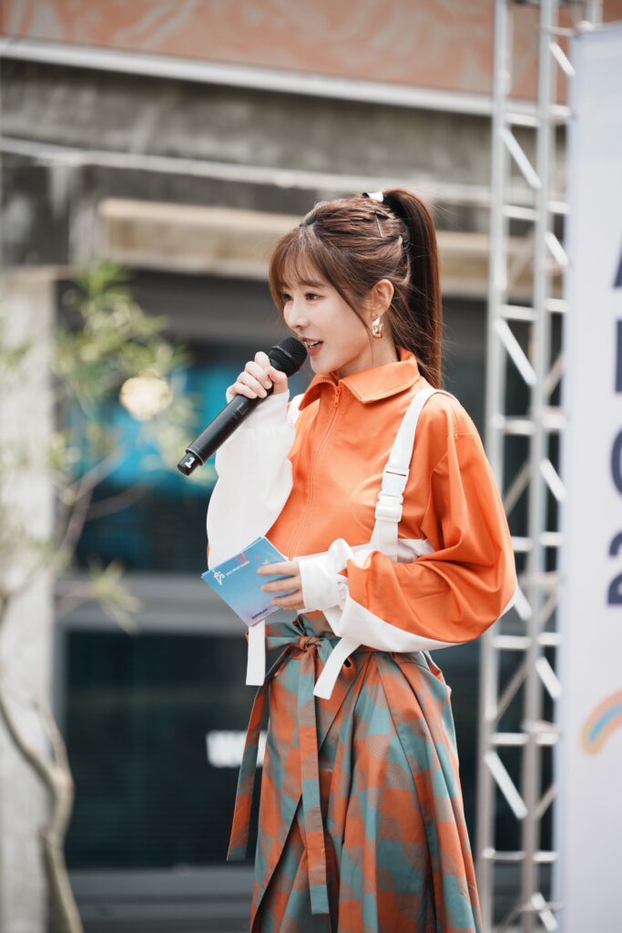 多元文化閃耀國際 2026高雄亞洲同志運動會暨 LGBT+運動文化節正式登場 14 主持人倪暄