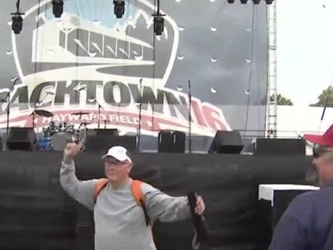 Houstonians travel to watch Olympic track and field trials Houstonians travel to watch Olympic track and field trials