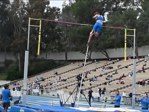 Track and Field takes on USC | Daily Bruin Track and Field takes on USC | Daily Bruin