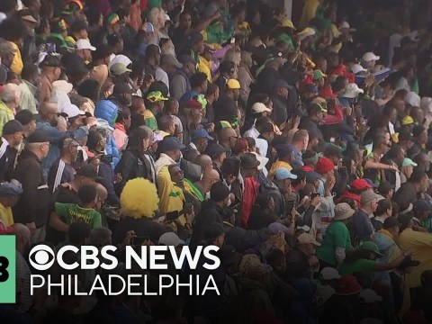 Fans pack Franklin Field for final day of 129th Penn Relays Fans pack Franklin Field for final day of 129th Penn Relays