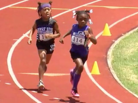 Amazing Kick From 6-Year-Old For 800m National Record Amazing Kick From 6-Year-Old For 800m National Record