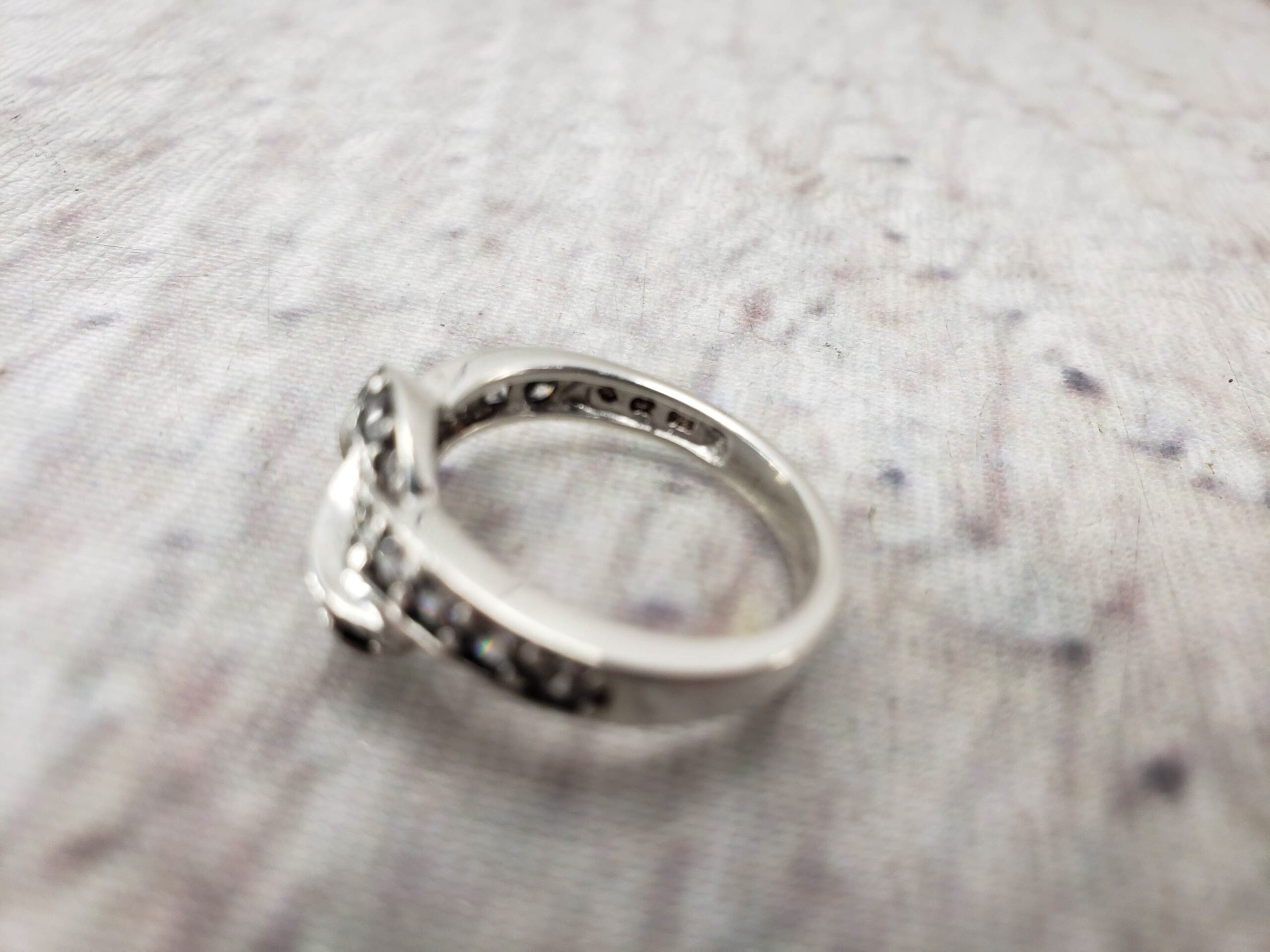 Ring SS Women Sz 7 2.4DWT .925 Sterling Silver, Knot Pattern