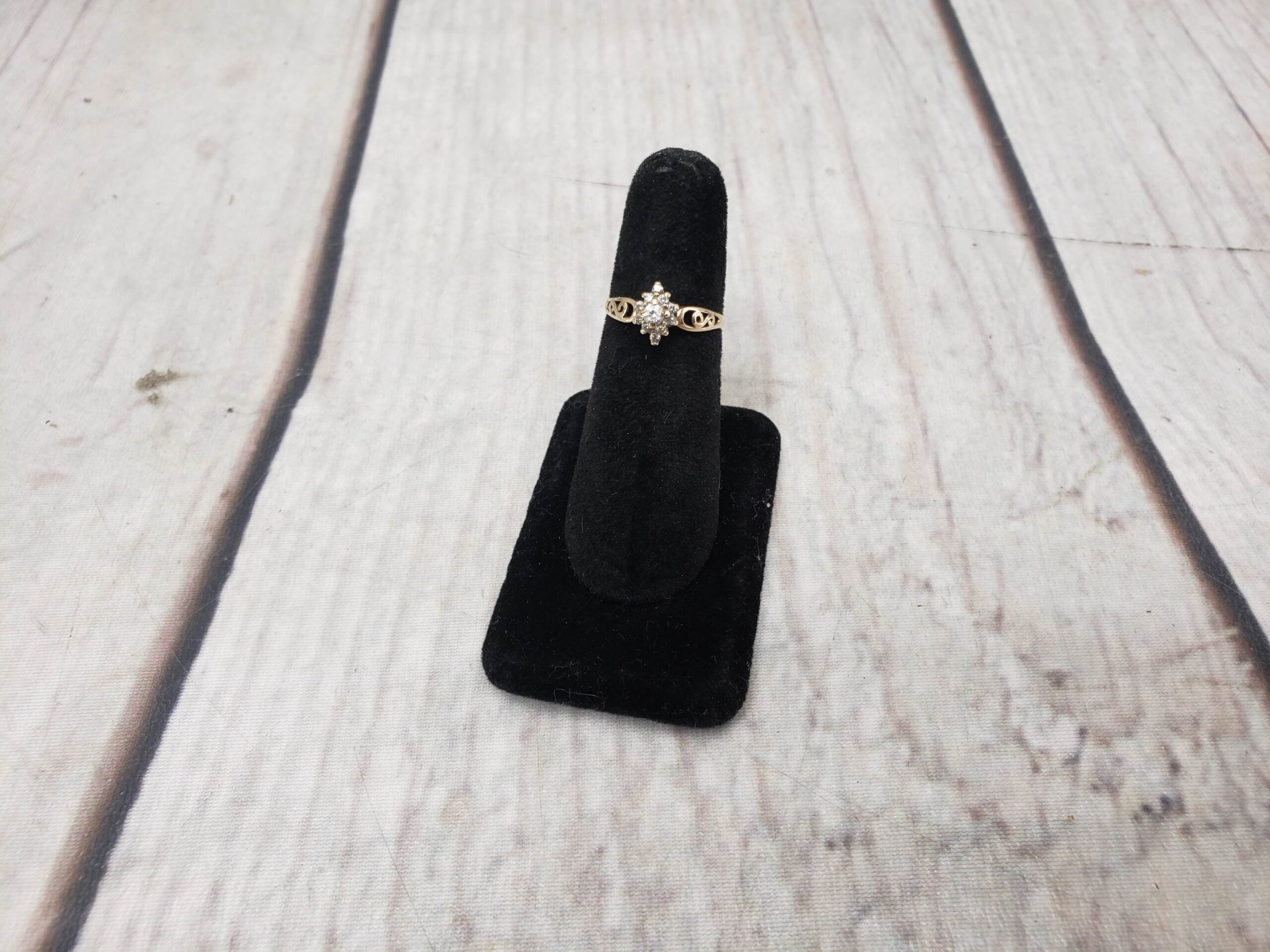 Ring 10K Gold YELLOW GOLD 1.1 DWT